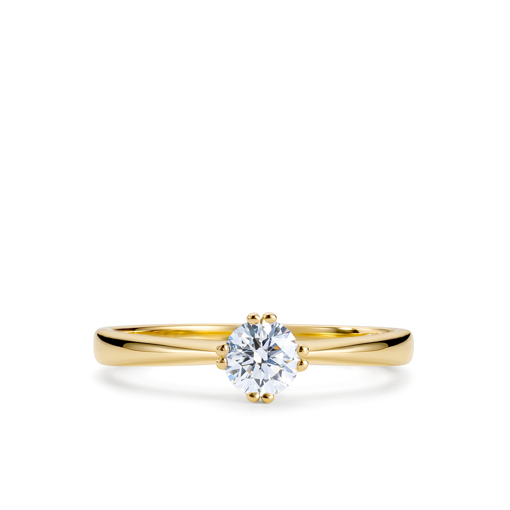 Кольцо из желтого золота с бриллиантом